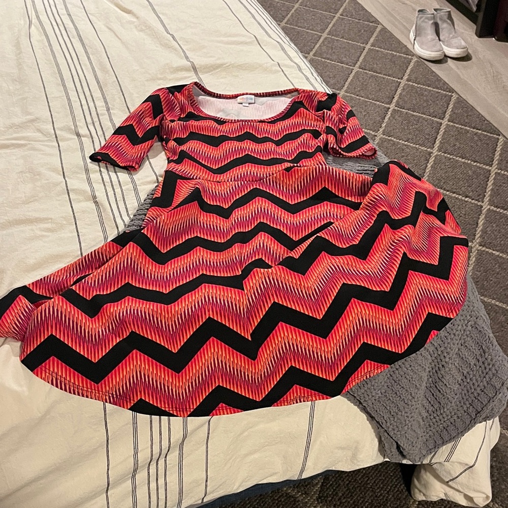 LuLaRoe Dress with Red and Black Zigzag Pattern
